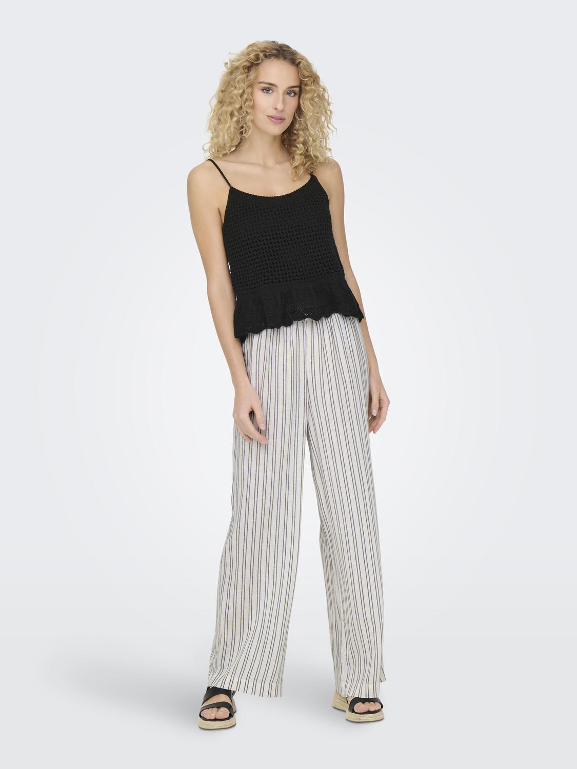 model_shot-front_full